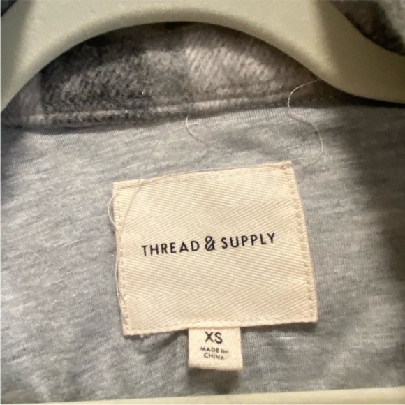 NWOT Gray Plaid Jacket - Picture 3 of 6